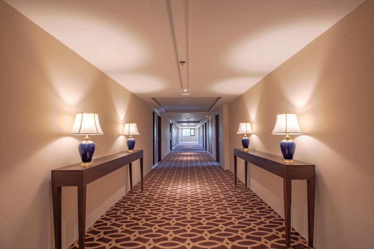 The Lalita Grand Mathura- Vrindavan Экстерьер фото